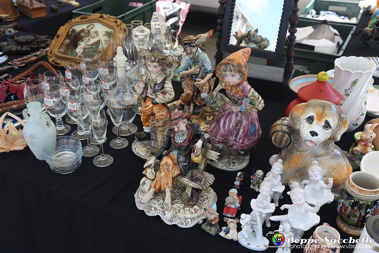 VBS_0065 - Mercatino dell'Antiquariato e dell'Hobbismo - Luglio 2023.jpg